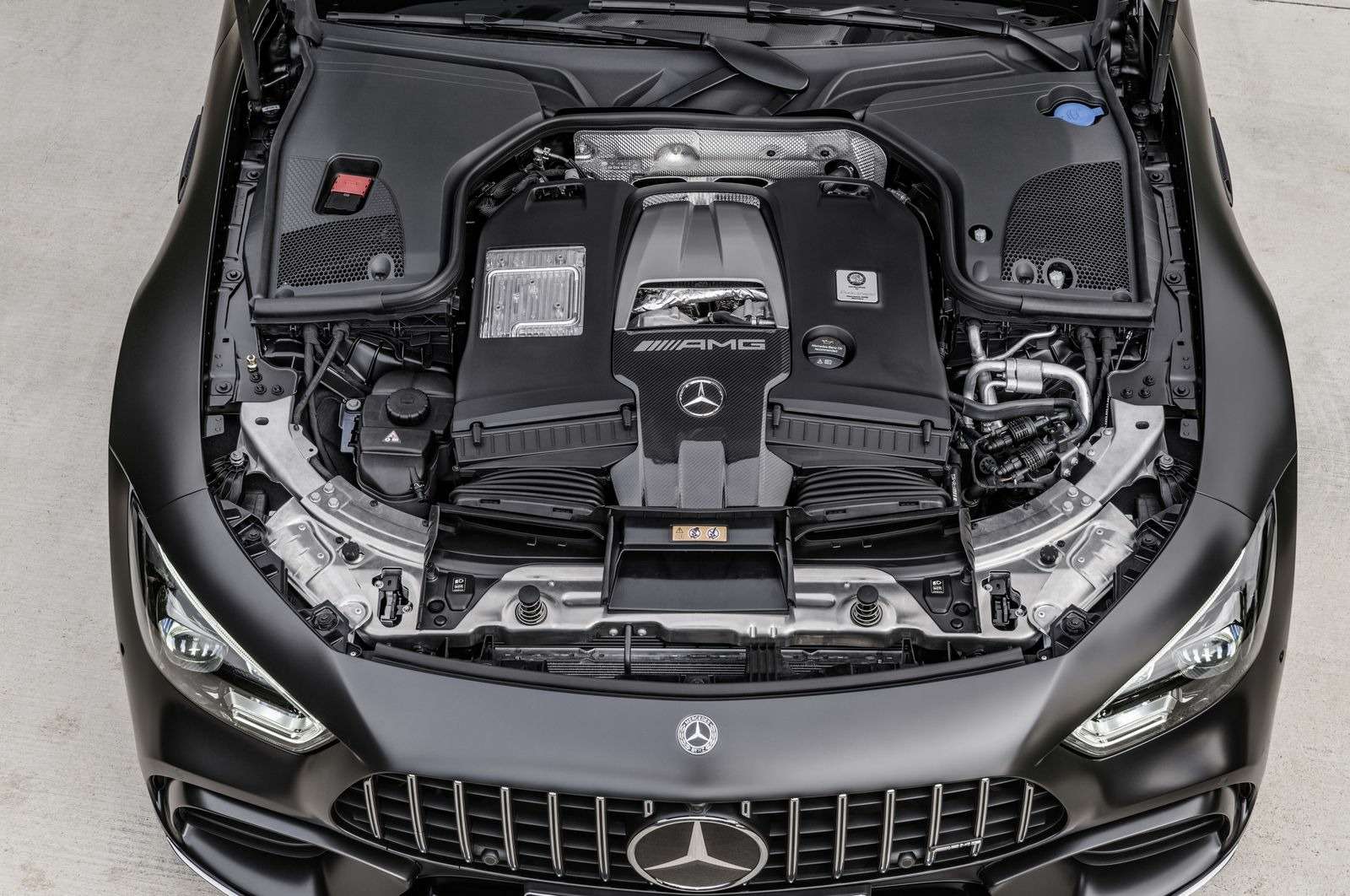 Подмена! Пятидверный Mercedes-AMG GT получил «тележку» Е-класса — фото 851521