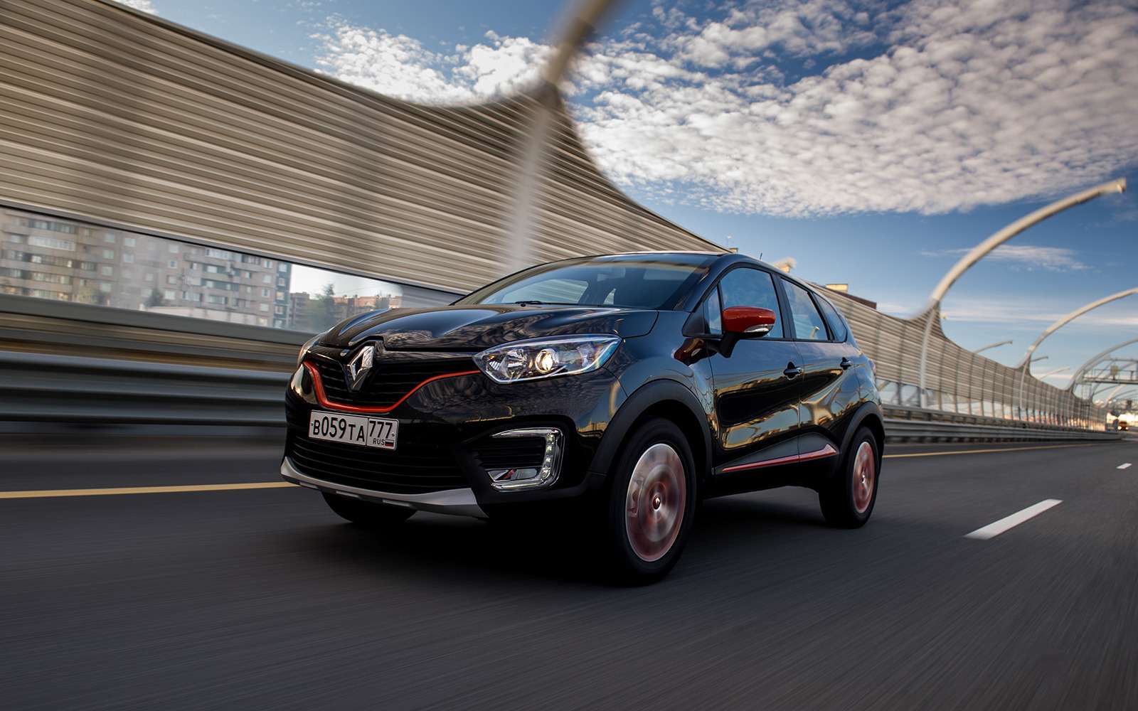 Renault увеличила цены на все модели в России — фото 784609