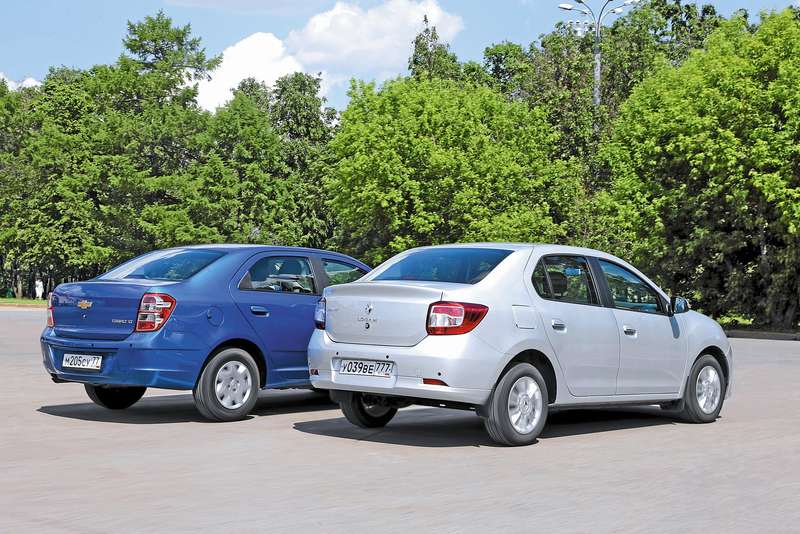 Chevrolet Cobalt и Renault Logan