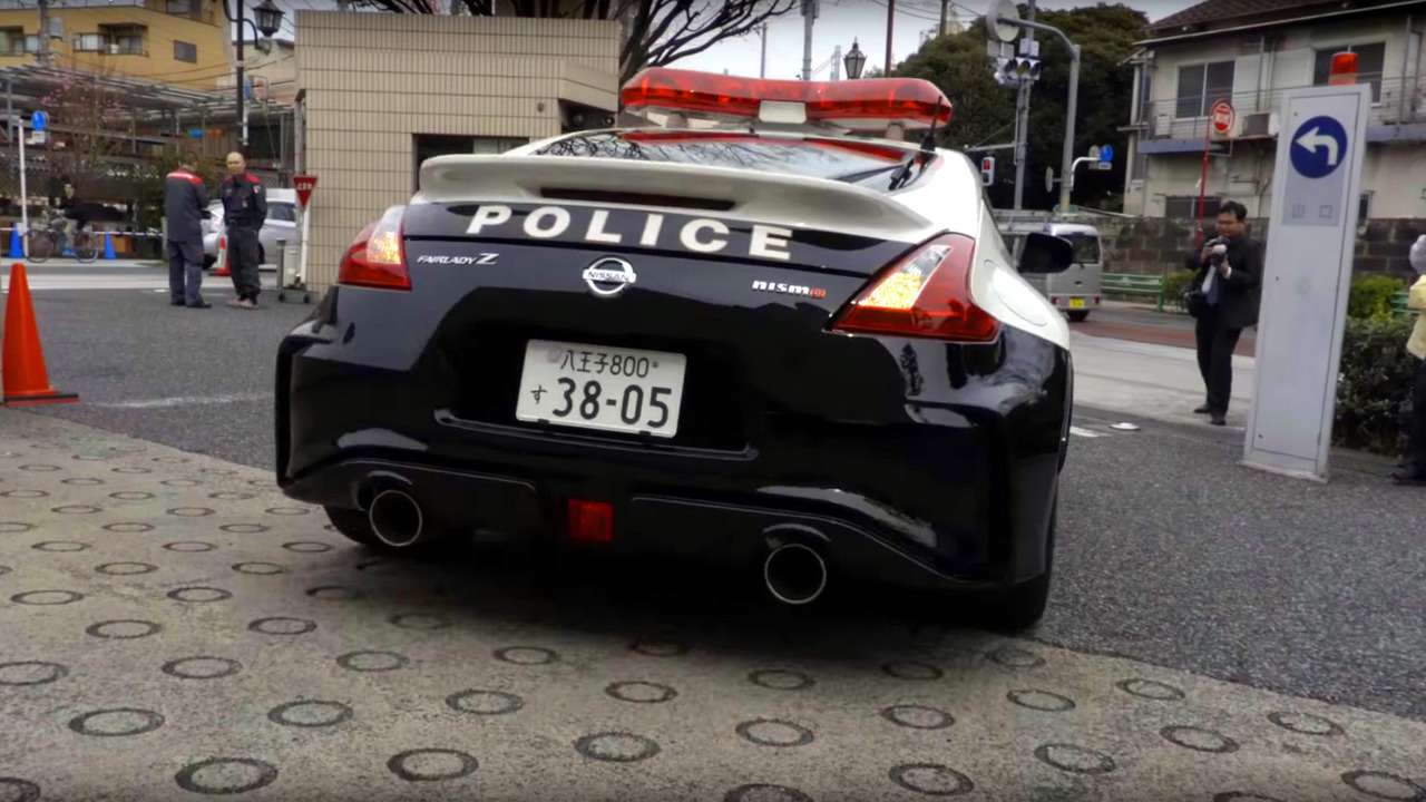Перехватчик по-японски: Nissan Z Nismo заступили в дозор — фото 590524