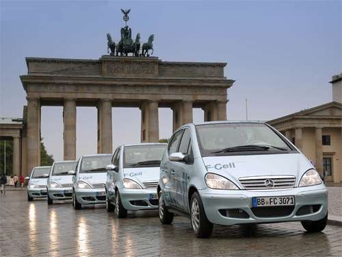 DaimlerChrysler привез в Берлин первые водородные A-Klasse — фото 100183