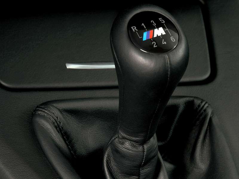 Механическая коробка передач BMW M