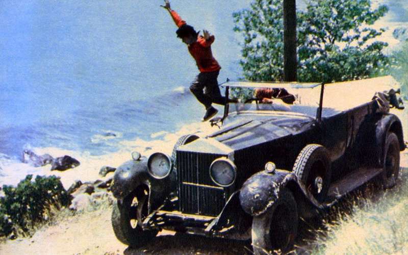 Самые необычные автомобили советских фильмов: хоть один узнаете?
