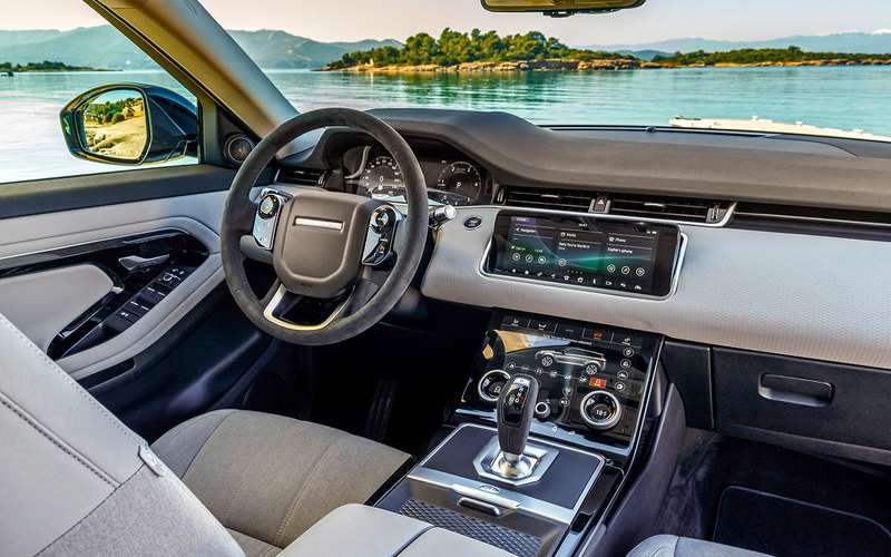 Новый Range Rover Evoque: первый тест серийного кроссовера