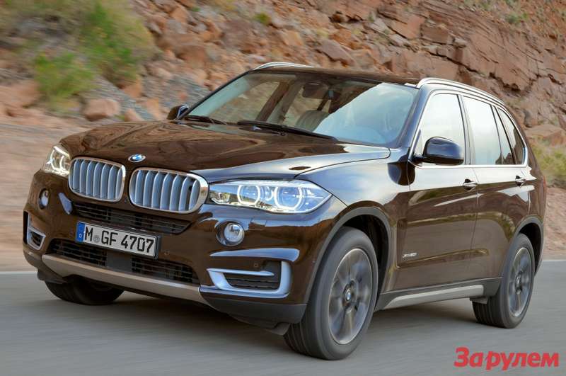 2014 BMW X5 brown front three quarters view