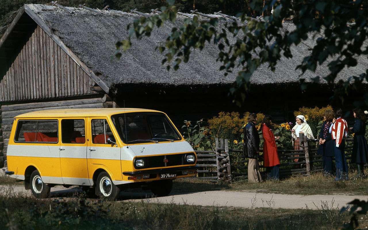 16 самых популярных автобусов СССР: вы все вспомните? — фото 990836