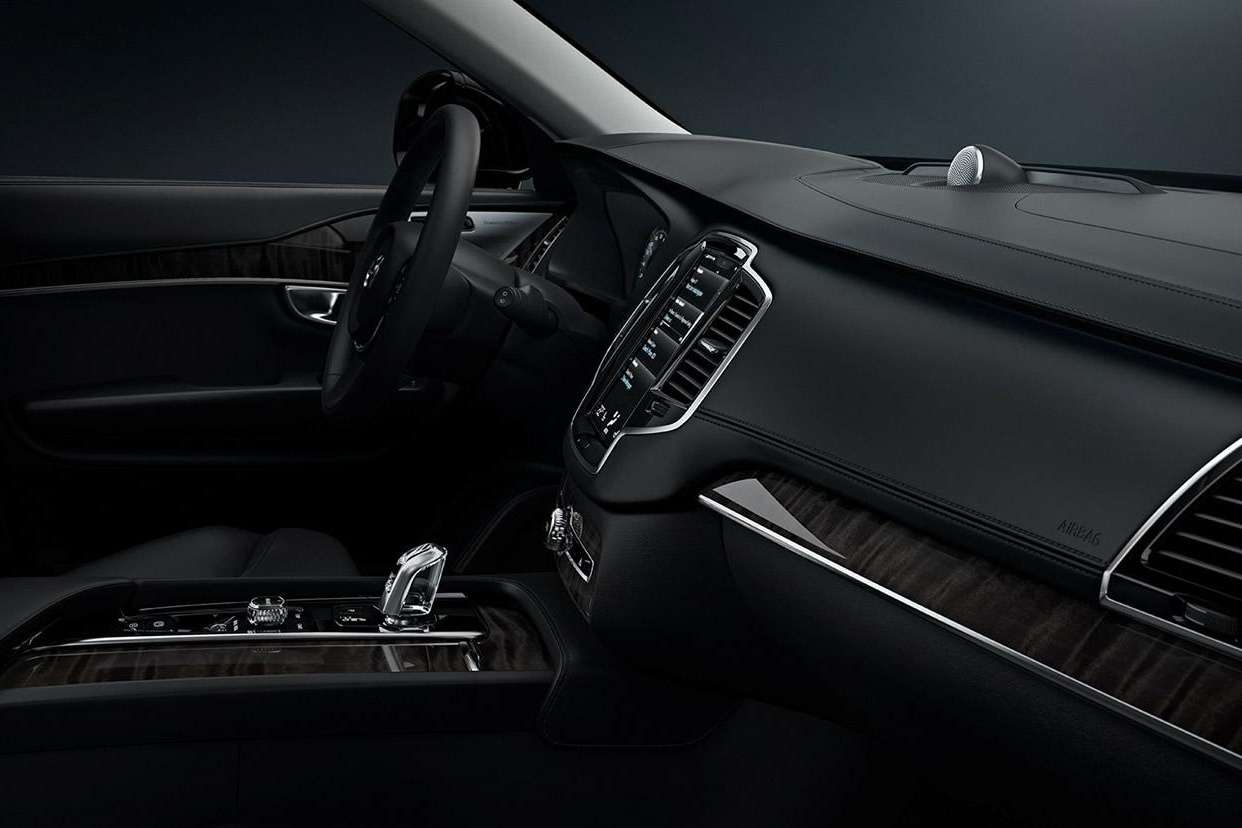 Интерьер нового Volvo XC90