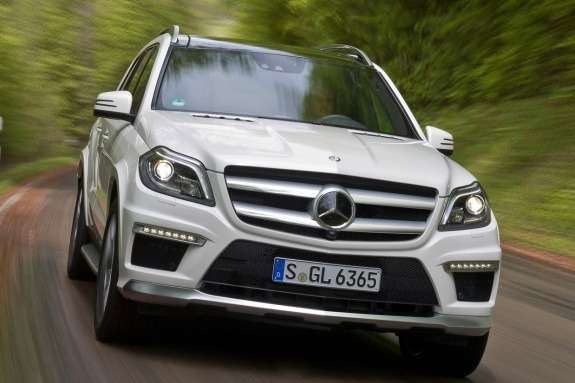 Mercedes-Benz GL 63 AMG front view