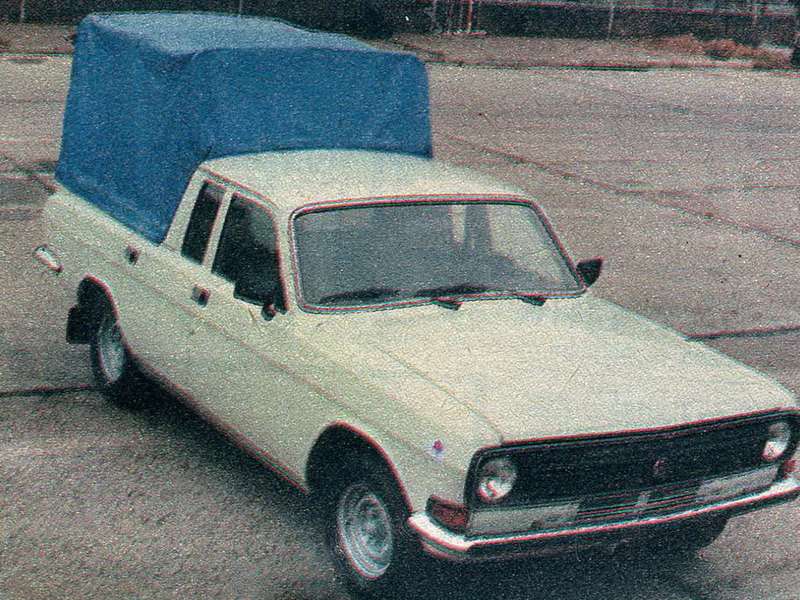 Двигатель V6 и правый руль: такие Волги не выпускали в СССР