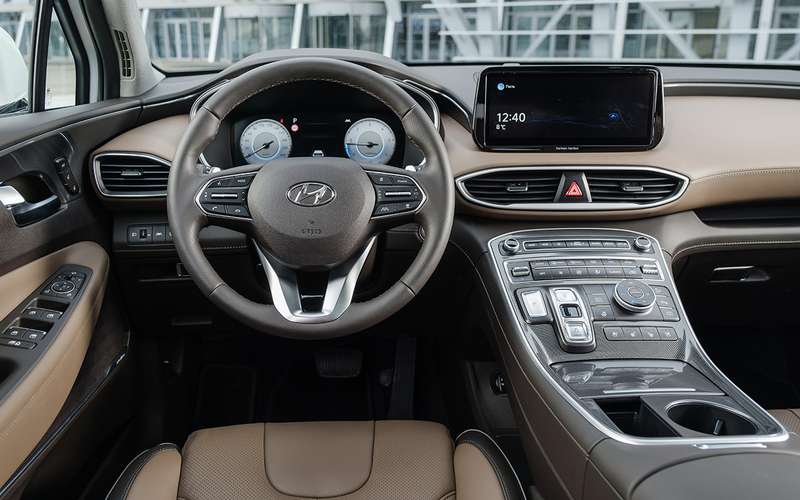 Новый Hyundai Santa Fe: 7 важных отличий от Kia Sorento