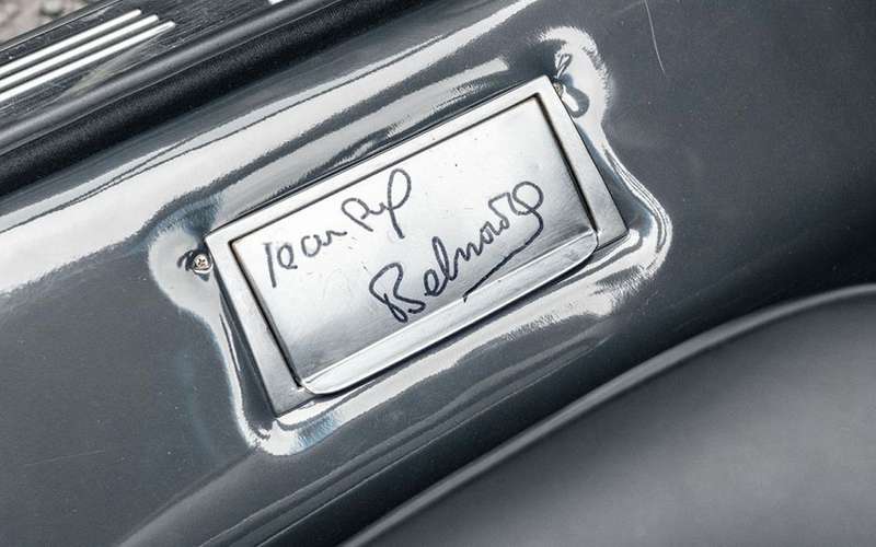 Автомобиль Жан-Поля Бельмондо выставлен на продажу