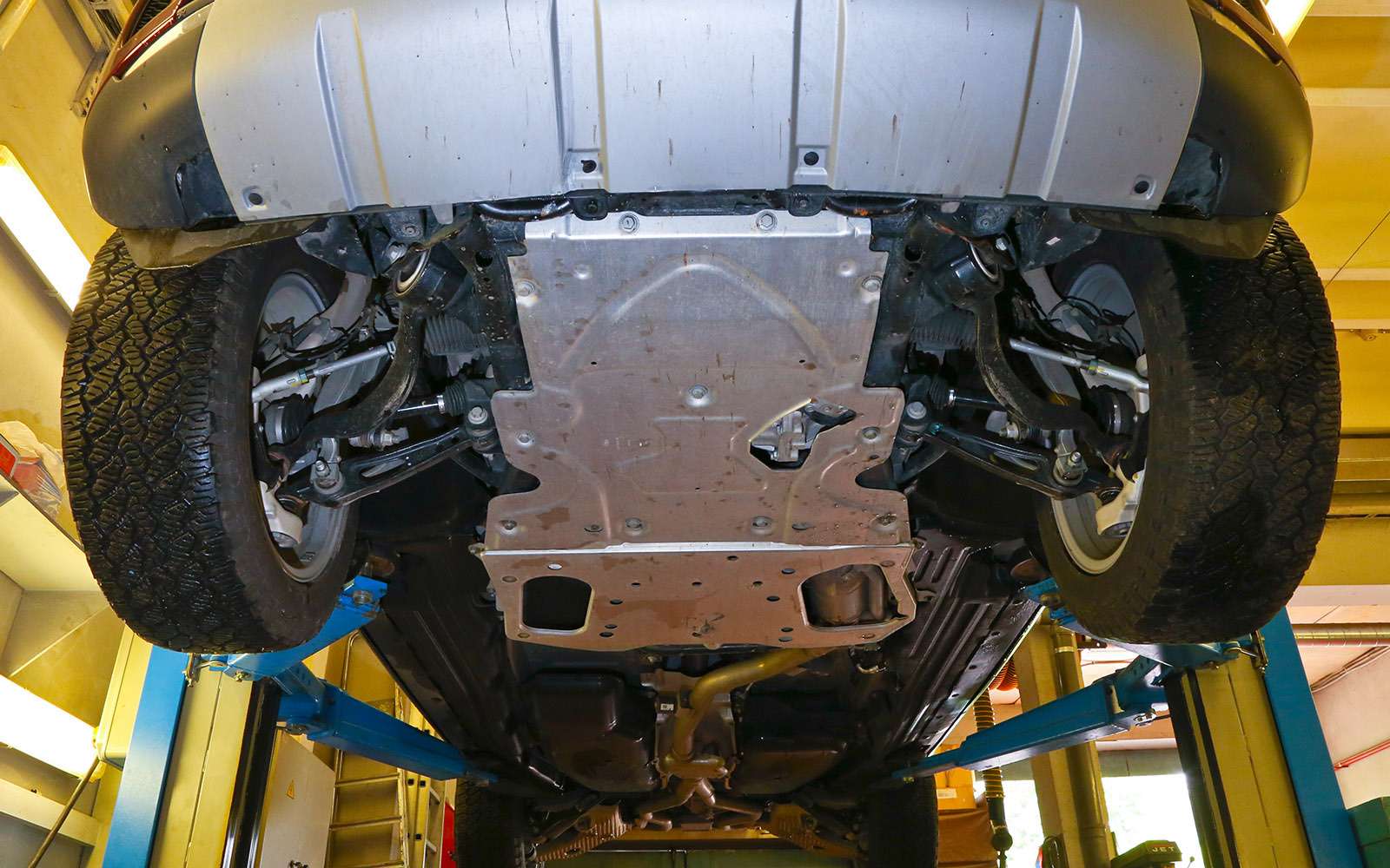 Новый Land Rover Discovery против конкурентов — тест ЗР — фото 784658