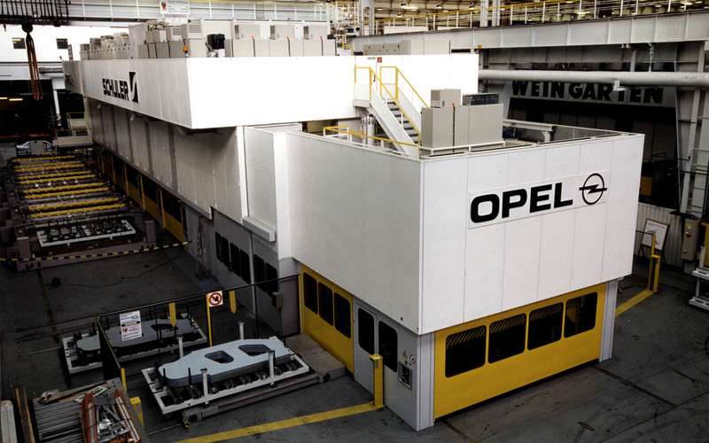 _no_copyright_Opel-Russelsheim-Plant