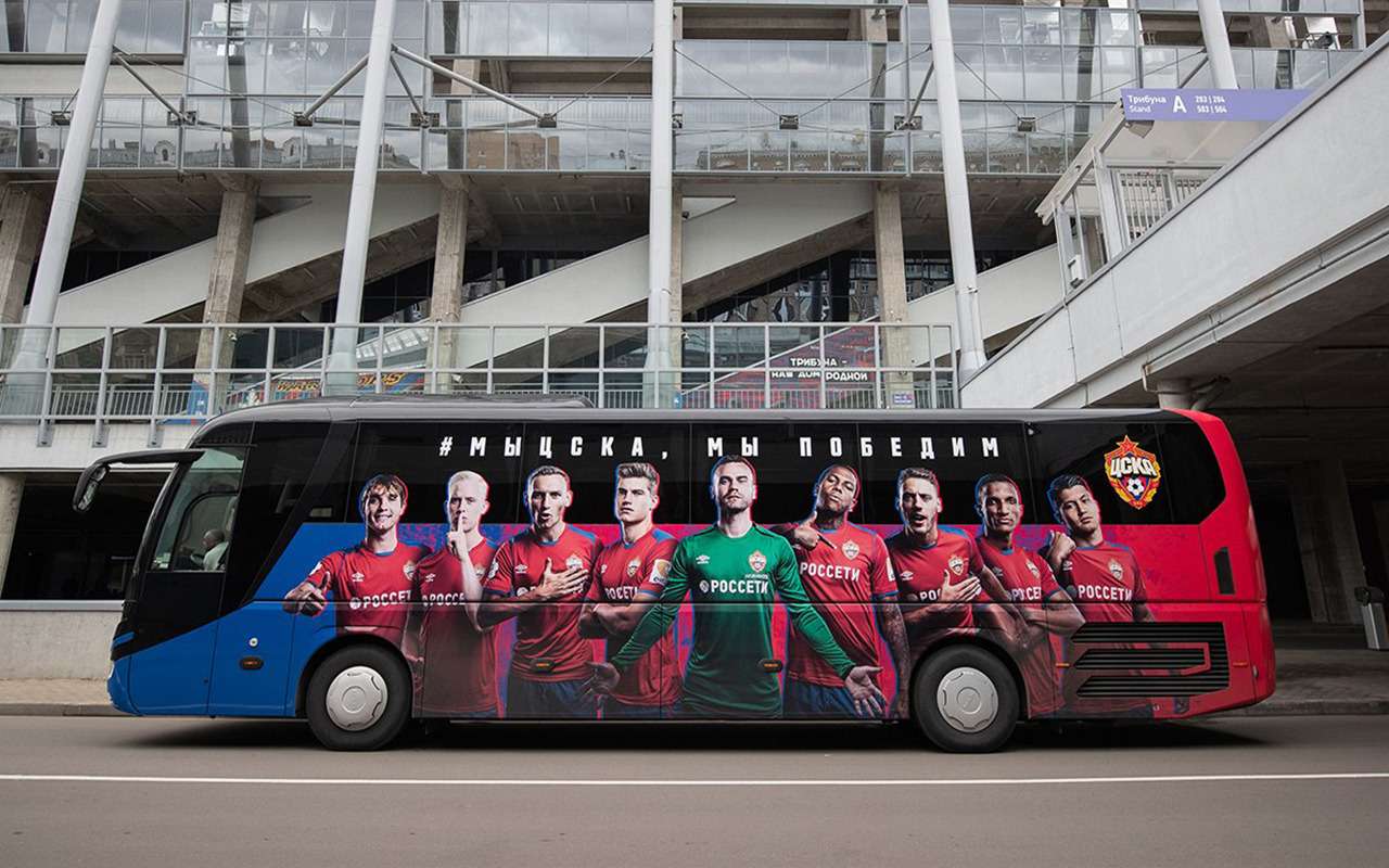 Mercedes, Setra, Volgabus... — на каких автобусах ездят наши футболисты — фото 929668